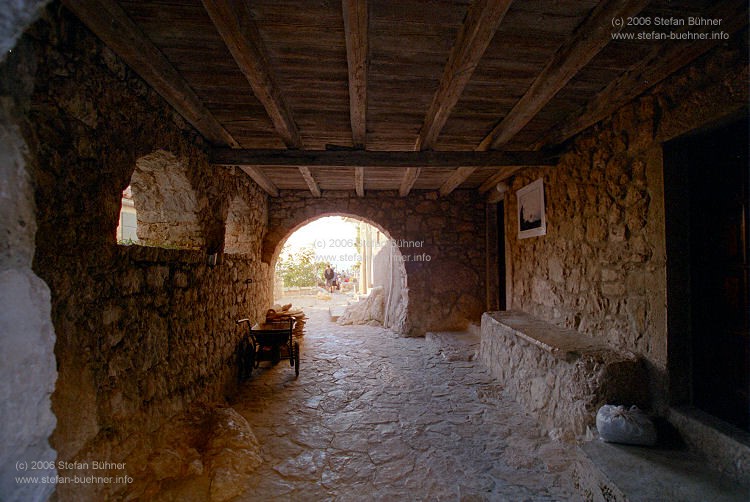 Lubenice - traumhaftes Bergdorf auf der Insel Cres an der kroatischen Adriakste