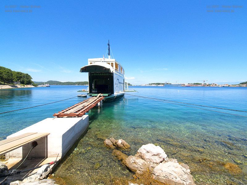 Motorschiff Marina, endgltig festgemacht im Hafen von Mali Losinj