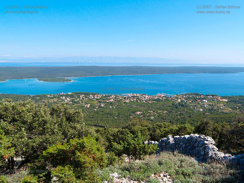 Blick vom Osorscica auf Nerezine